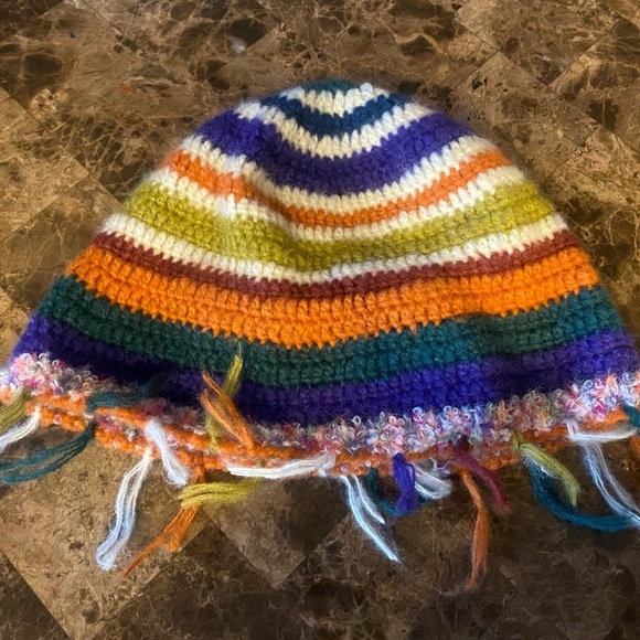 ‼️COLORFUL CROCHET HAT‼️ - Picture 4 of 4